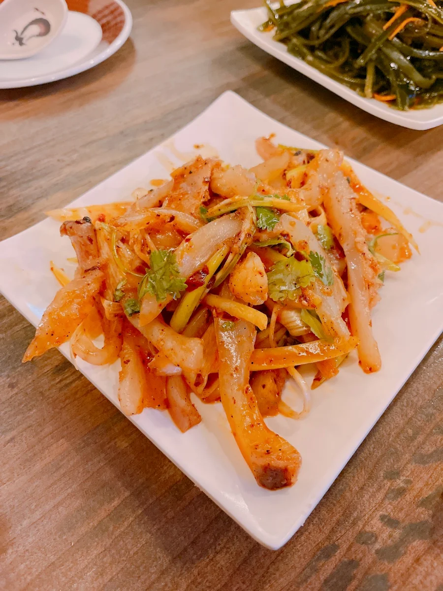 beef spicy glass noodles（牛肉酸辣粉）